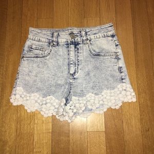 Like New Light Wash High Waisted Jean Shorts
